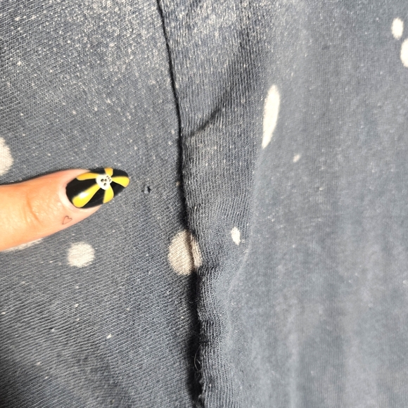 Disney Lion King t-shirt Size:M Color:Gray distressed - Picture 3 of 4